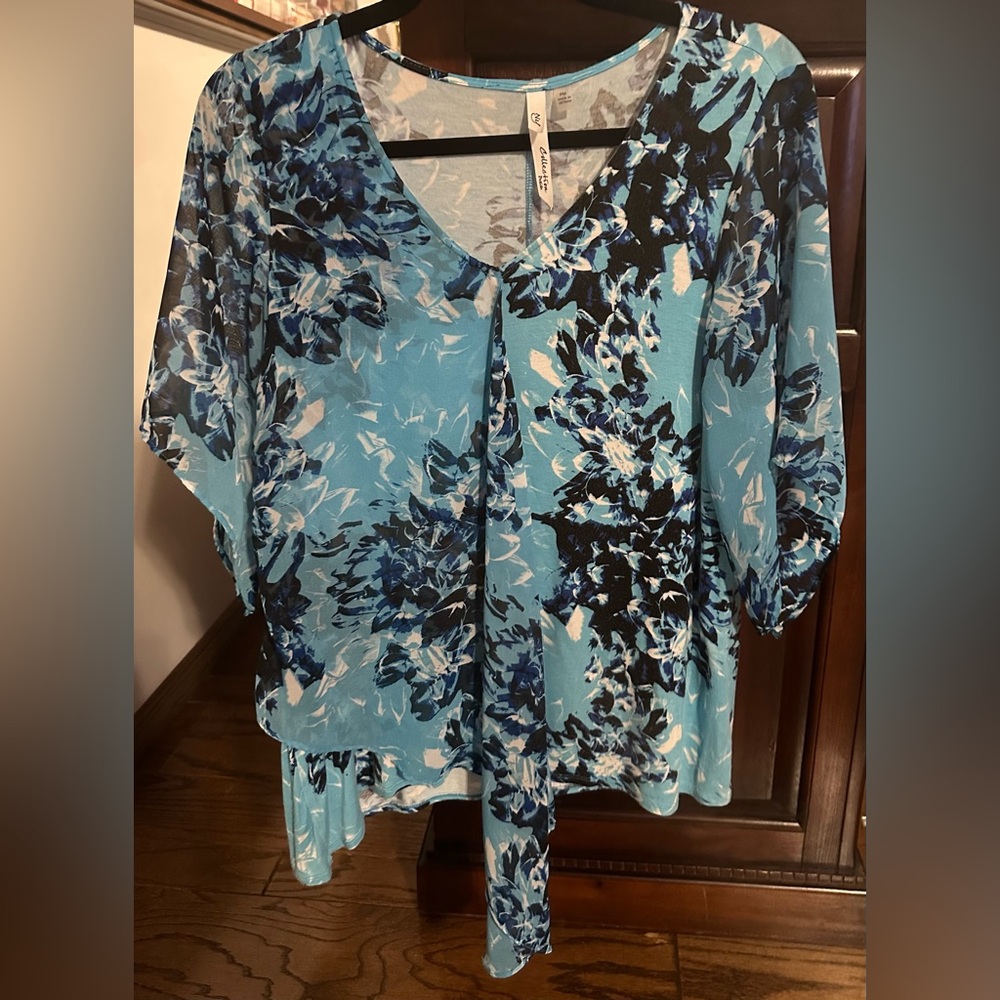 Petite Woman’s Blue With Floral Design Shirt